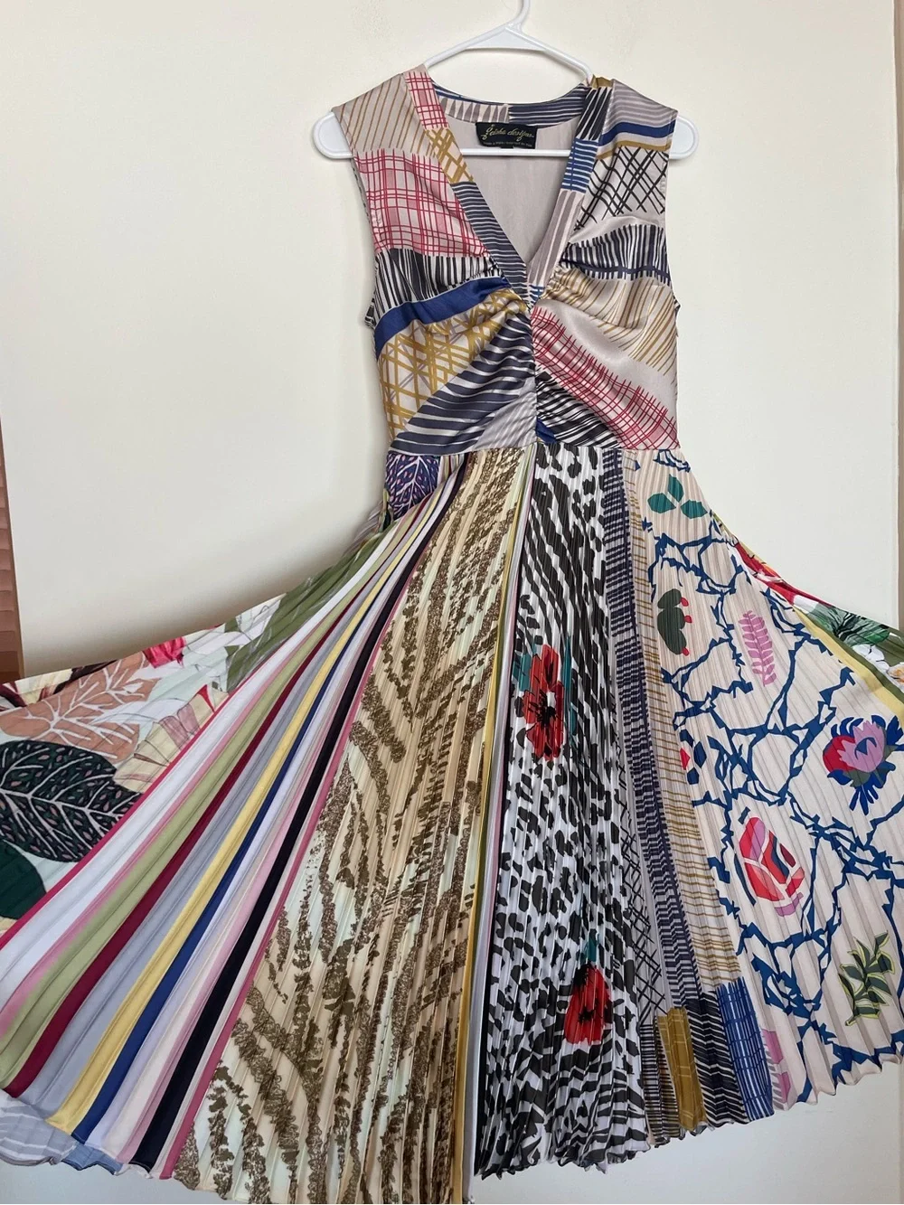 Anthropologie Geisha Designs Jacinta Pleated Satin Patchwork Print Midi Size 4 - Picture 2 of 11